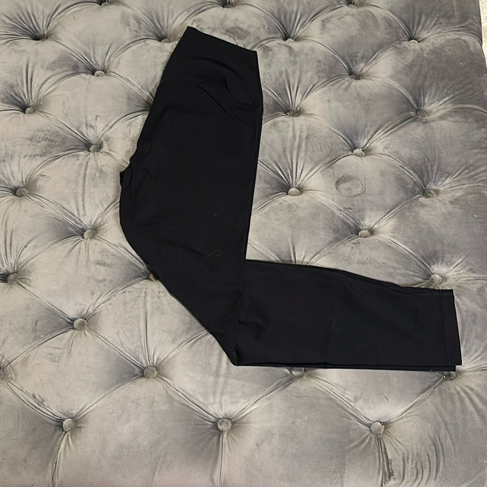 Lululemon compared brand - great material- great condition